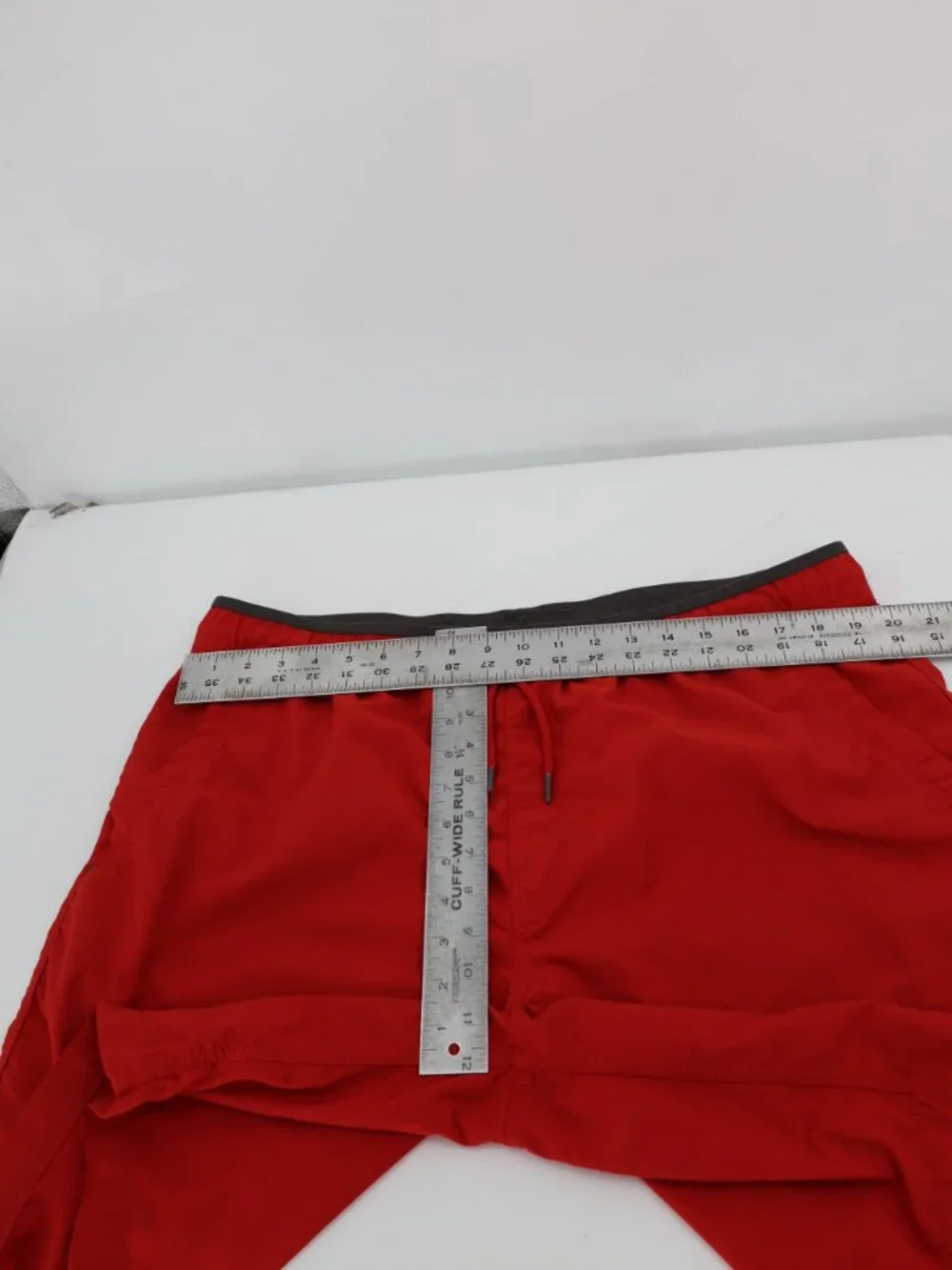 The North Face Swim Short Mens XL Nylon Unlined Pockets Elastic Waist Drawstring